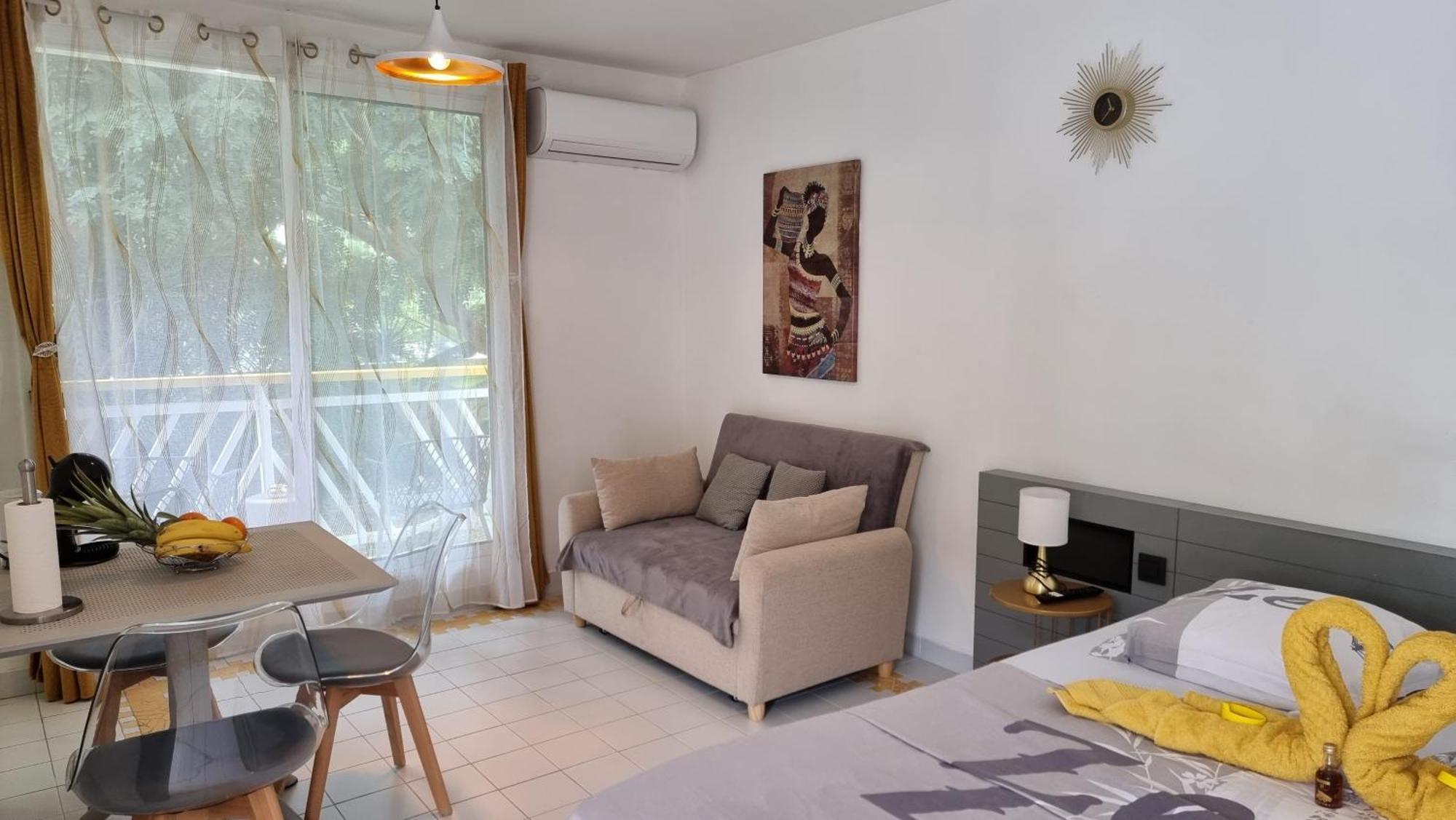 Studio Beachside Paradise Avec Citerne Tampon- Residence Manganao Saint-Francois  Exterior photo